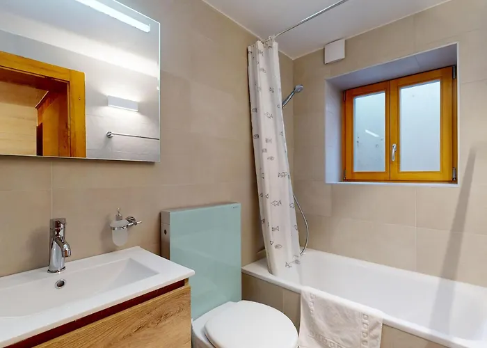 Flat With Panoramic View, Bèla Yoûva #1 *