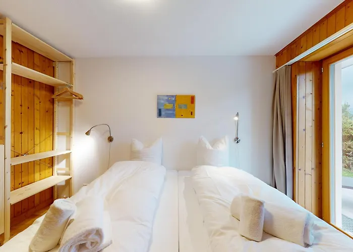 Flat With Panoramic View, Bela Youva #1 * クラン
