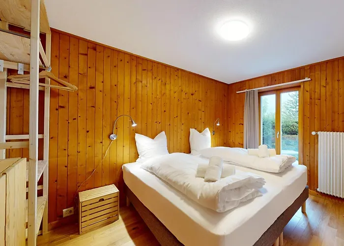 Flat With Panoramic View, Bela Youva #1 アパート